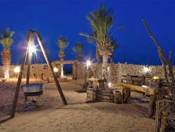 Acampamento de luxo no deserto de Dubai