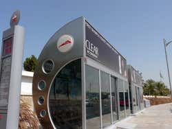 Ponto de ônibus em Dubai