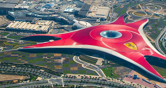 Ferrari World - Atrações, preços e horários da Ferrari World