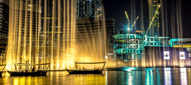 Giro in barca alla Fontana di Dubai
