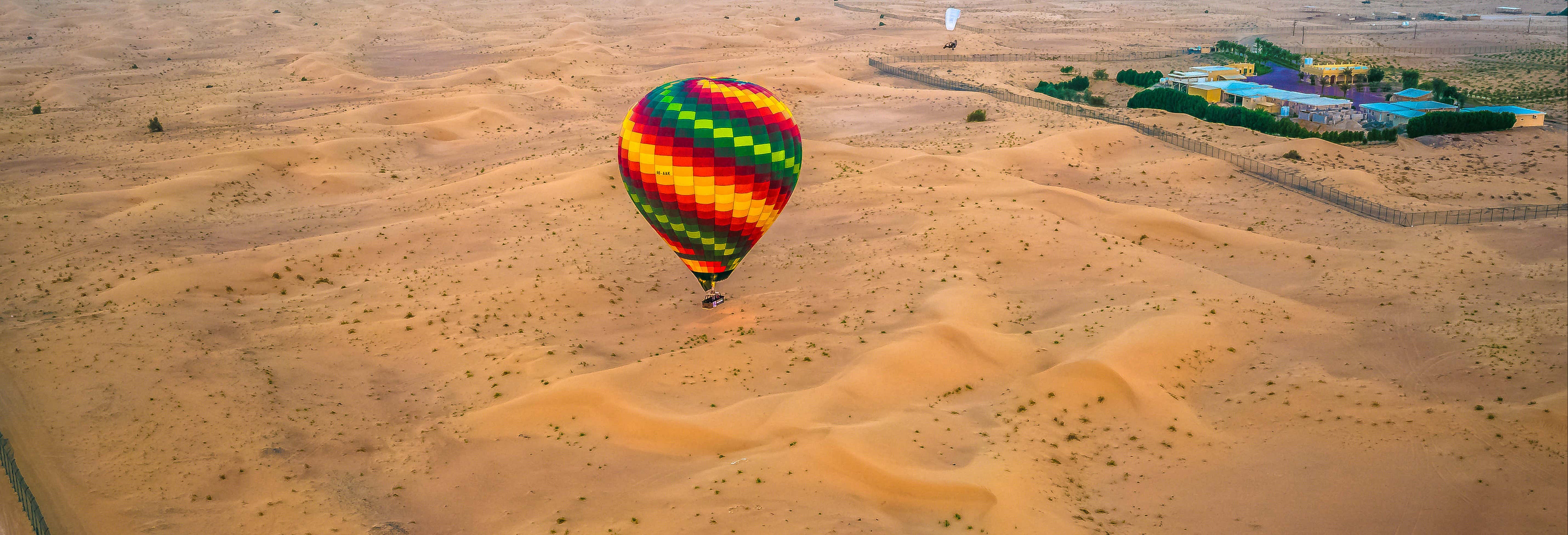 Helicopter & Hot Air Balloon Rides in Dubai