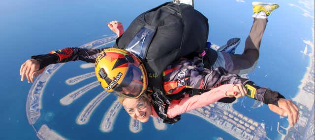 Skydiving in Dubai