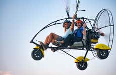 Volo in paramotore a Dubai
