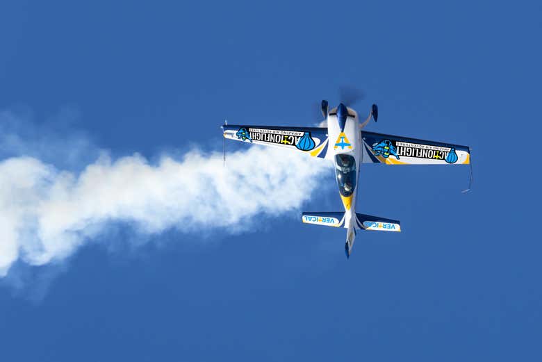Aereo acrobatico