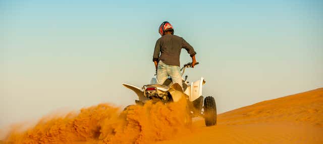 Tour en quad por el desierto Al Wadi