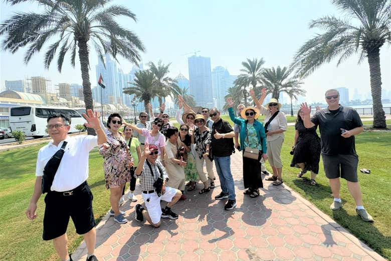¡Momento foto durante el tour por Sharjah!
