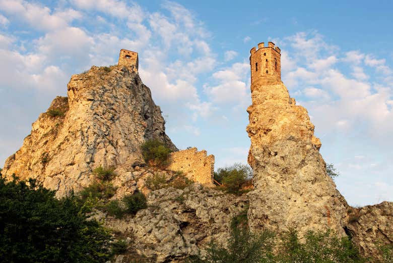 Vestigios del Castillo de Devin