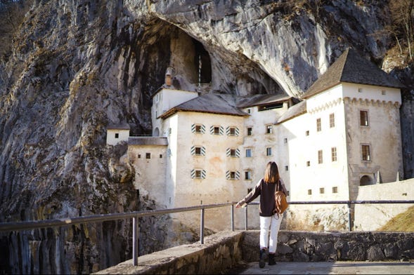 Excursión privada a la cueva Postojna y el castillo de Predjama