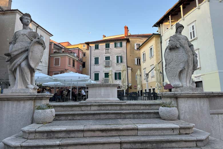 Una de las fuentes del centro de Piran