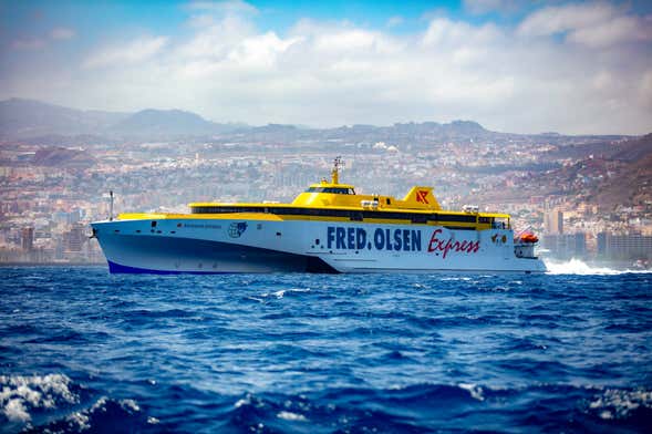 Ferry vers Tenerife