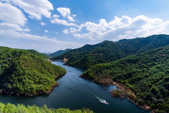 Tour en kayak por el Pirineo aragonés