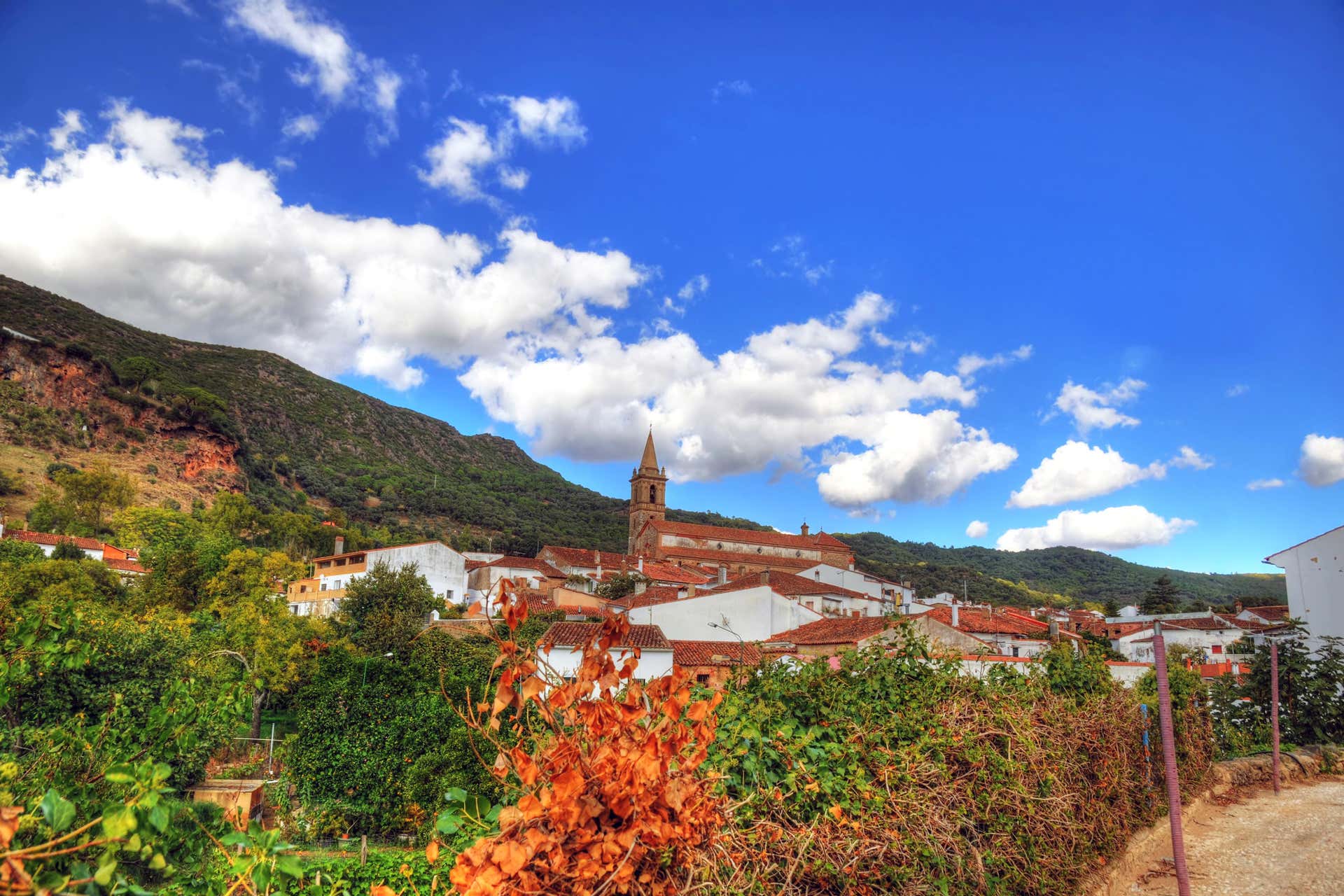 Visita guiada por Alájar - Reserva online en Civitatis.com