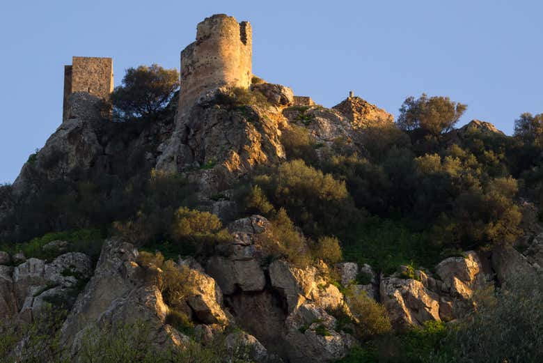 We'll walk along the Culebra hill