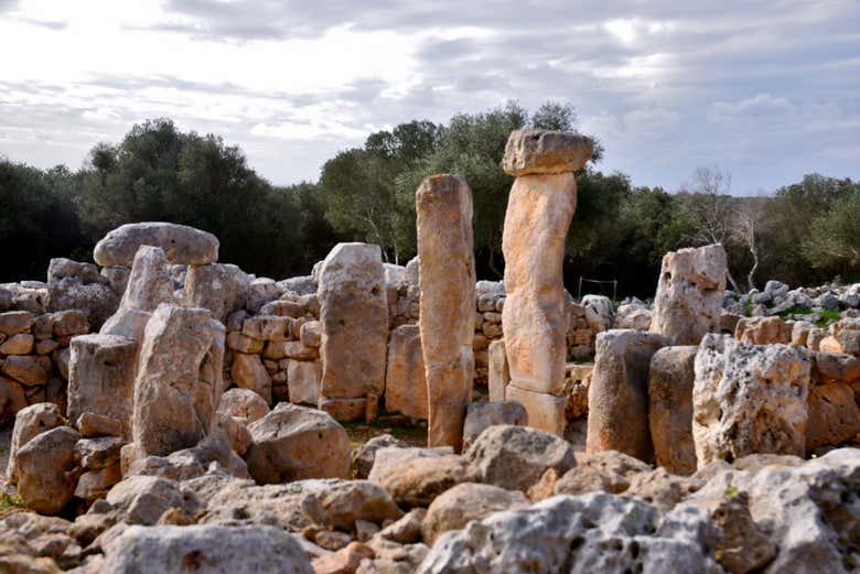 Vestigios prehistóricos de Torre d'en Galmés