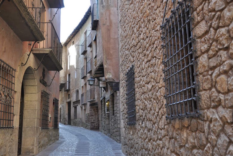 Calle típica de Albarracín