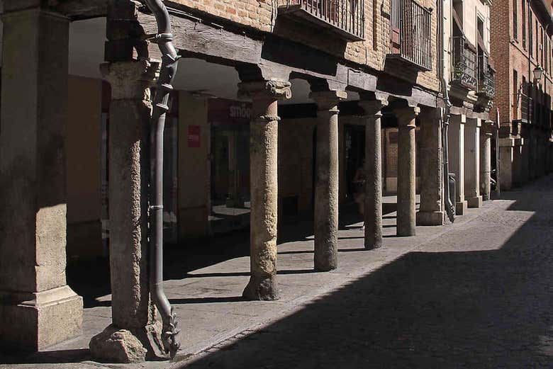 I portici delle strade di Alcalá de Henares