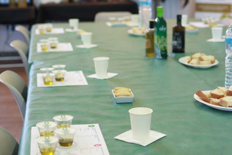 Different types of olive oil