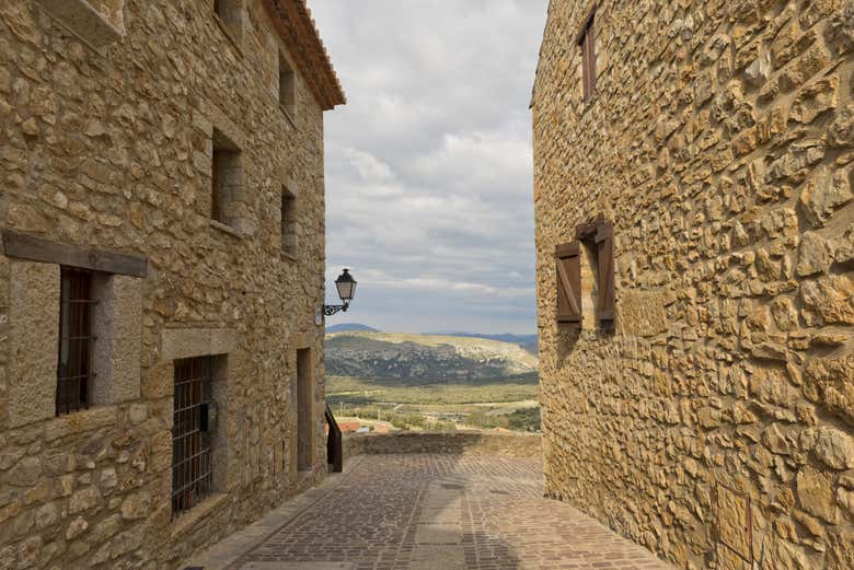 Admire the medieval architecture & beautiful surroundings
