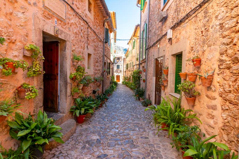 Calle de Valldemossa