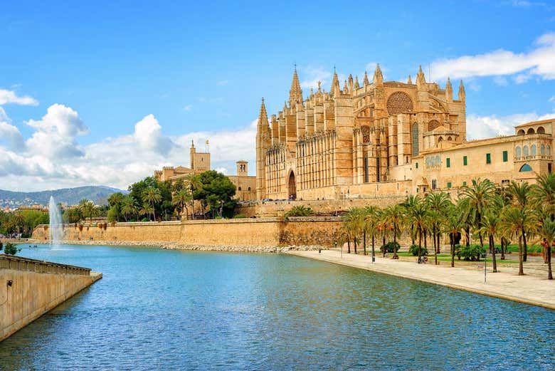 Panorámica de la catedral de Palma