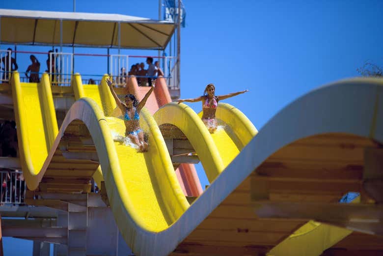 Tobogãs do Aqualand