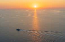 Balade en bateau au coucher du soleil dans la baie d'Alcudia