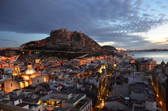 Free tour de los misterios y leyendas de Alicante