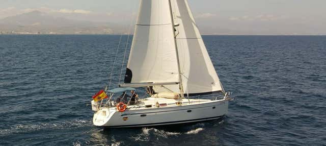 Paseo en velero por Alicante