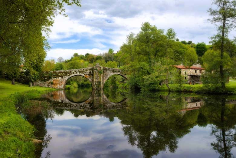 Vue sur la rivière Arnoia