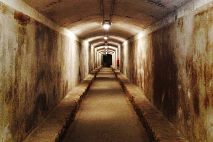 Tunnel souterrain antiaérien