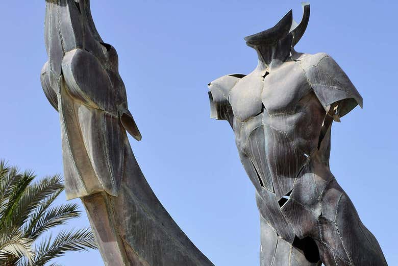 Monument to Phoenicians