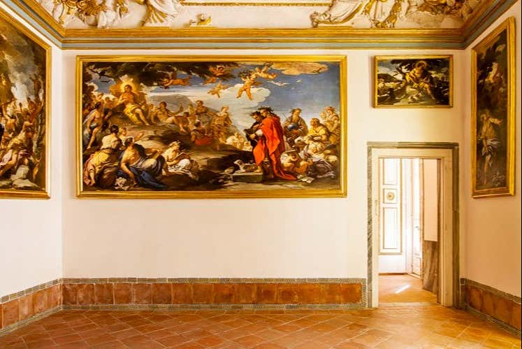 Dentro del palacio veremos diferentes cuadros