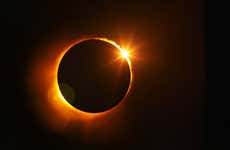 Eclipse solar 2026 en Galáctica
