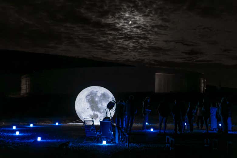 Sillas preparadas para la observación de estrellas