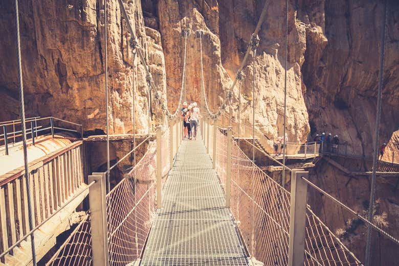 Atravesando el Caminito del Rey