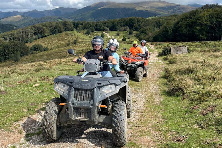Disfrutando del tour en quad