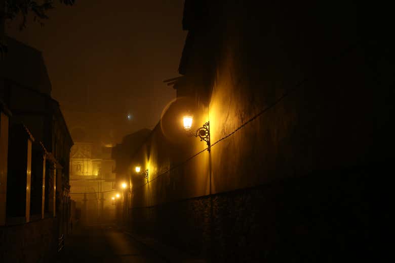 Centre historique d'Astorga à la tombée de la nuit