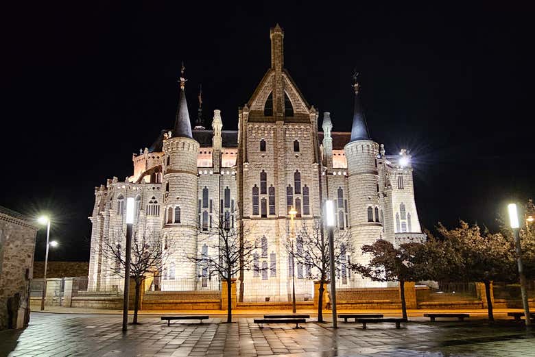 Os contaremos las historias más sorprendentes de Astorga