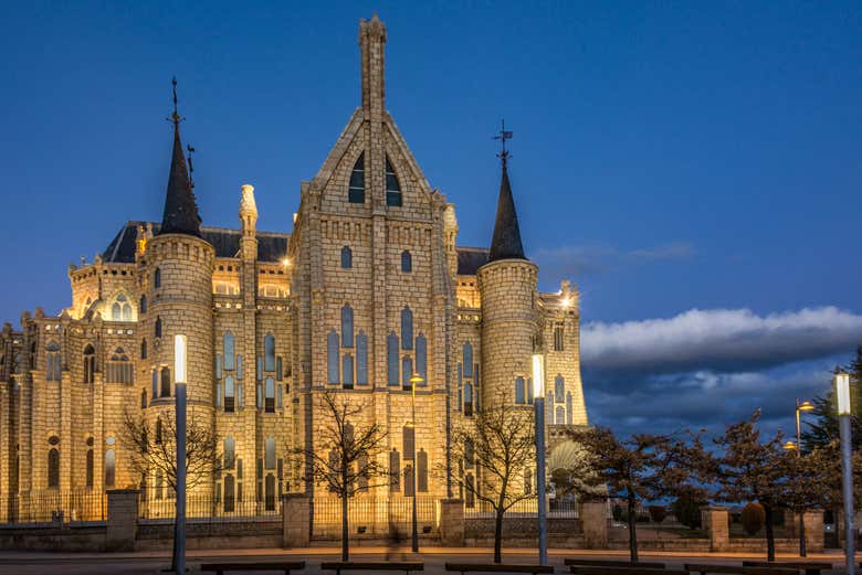 Palais épiscopal d'Astorga