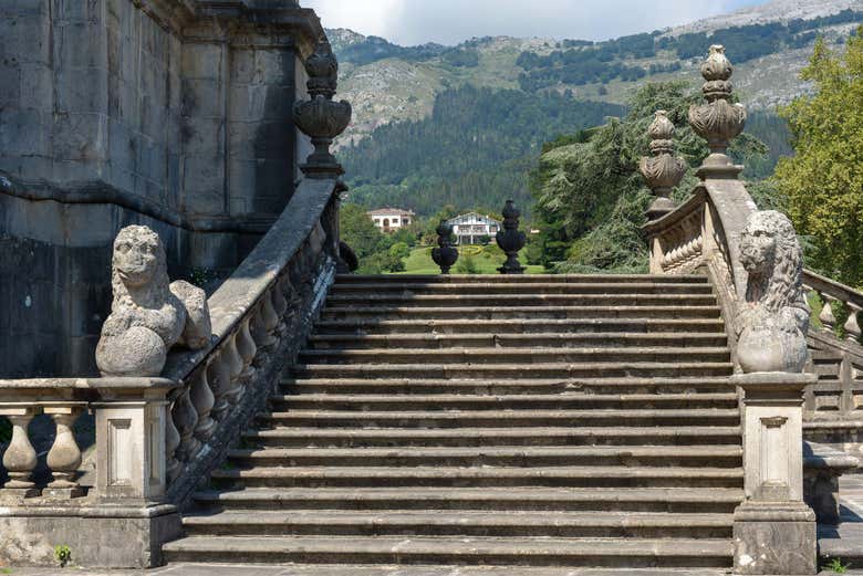 Escalier de la basilique