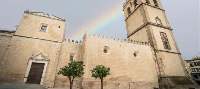 Entrada a la catedral de Badajoz