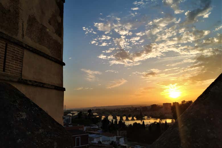 Puesta de sol sobre Badajoz