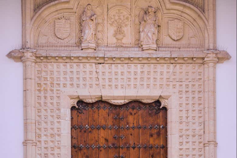 Acercándonos al convento de Madre de Dios