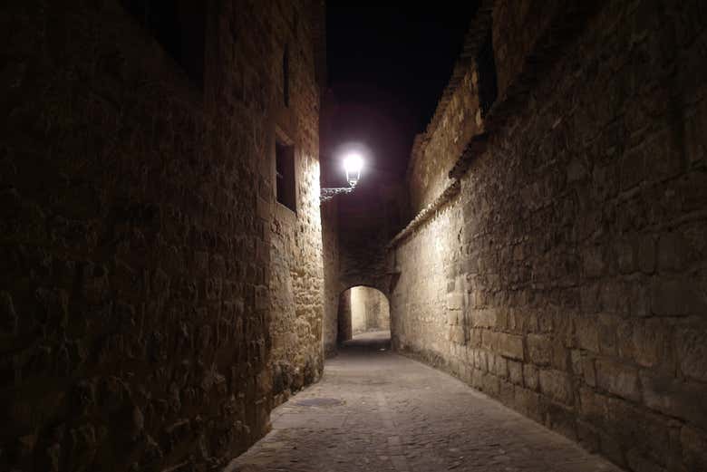 Percorrendo as ruas de Baeza ao cair da noite