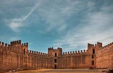 Visita guiada pelo Castelo de Baños de la Encina