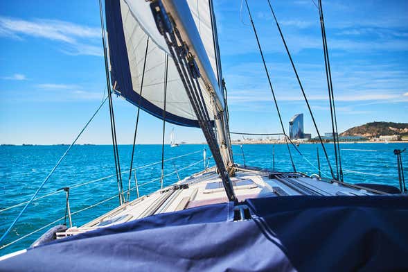 Alquiler de barco con patrón