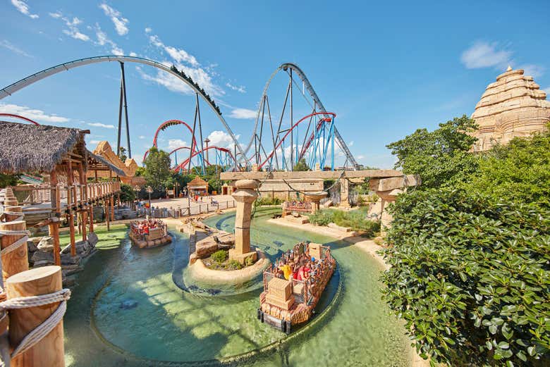 Uma das atrações aquáticas do PortAventura