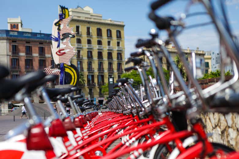 Sculpture Miss Barcelona