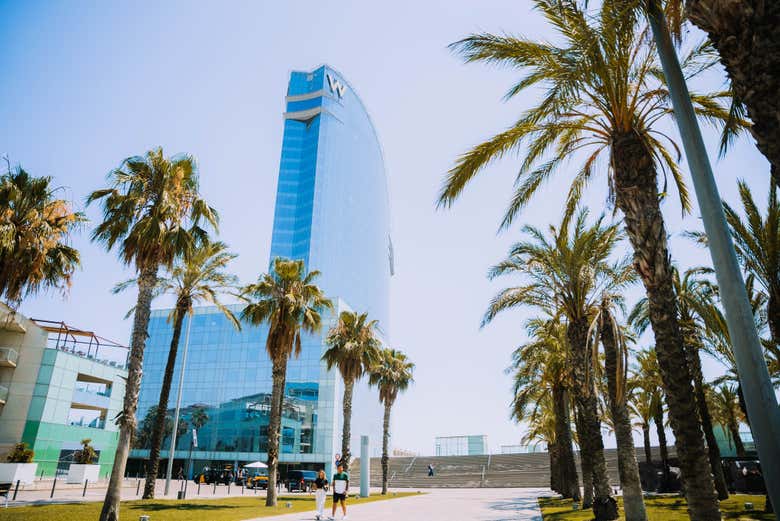 El emblemático Hotel Vela de Barcelona