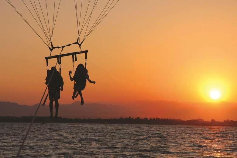 Gaining height as you parasail